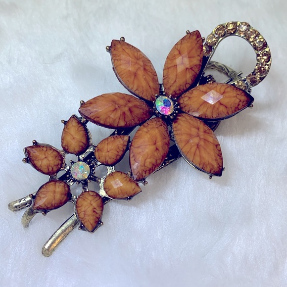 💝 4 PC Set of Flower Crystal Hair Clips Barrettes NWOT - Picture 5 of 7